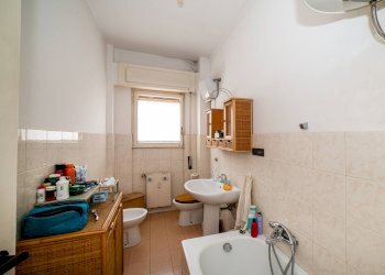 VENDESI LA NUDA PROPRIETA DI UN AMPIO BILOCALE IN ZONA PINETA SACCHETTI - Bilocale Via Clemente Ix
8, Roma - foto 13