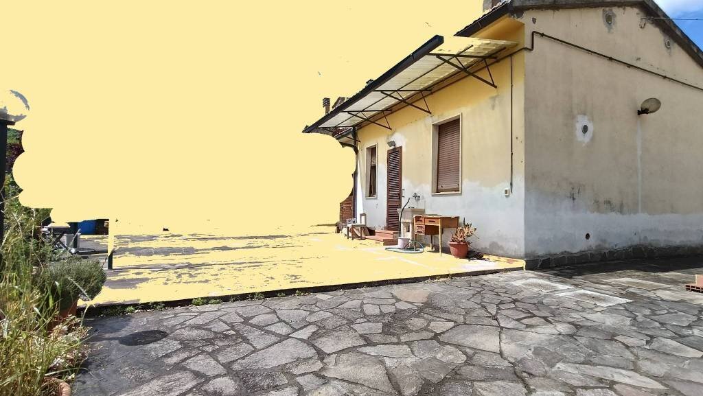 Cortile interno - Villa via della Pesa, Montelupo Fiorentino - foto 1