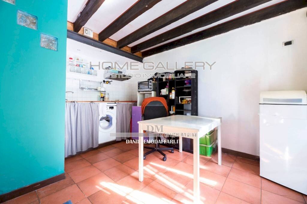 Interno non residenziale - Two-room apartment via Antica Romana di Quinto, Genova (neighborhood Quarto) - photo 2