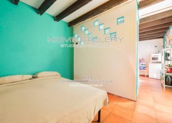 Camera da letto - Bilocale via Antica Romana di Quinto, Genova (zona Quarto) - foto 10