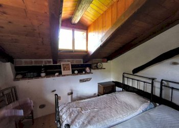 Camera da letto - Casa indipendente Località Oberti, 37, Montaldo di Mondovì - foto 32