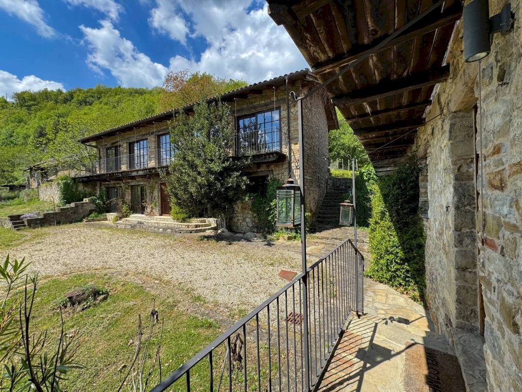 Giardino - Rustico Borgata Valtortagna, 4, Mombarcaro - foto 3