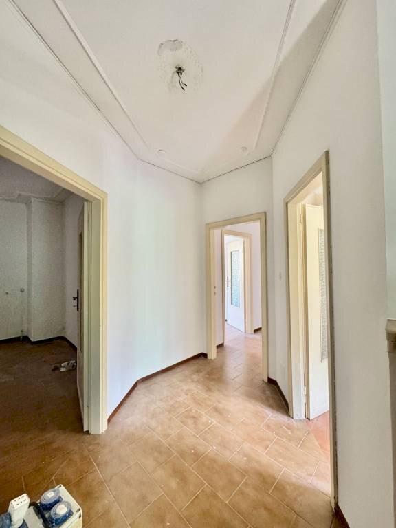 Ingresso - Appartamento via Giuseppe Craveia, 1, Biella - foto 2