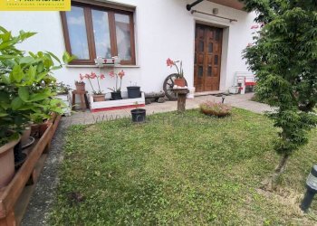 Giardino - Villa a Schiera via MONIEGO CENTRO, 35, Noale - foto 2
