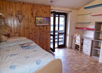 Camera da letto - Villa a Schiera via Valbona, Piateda - foto 11
