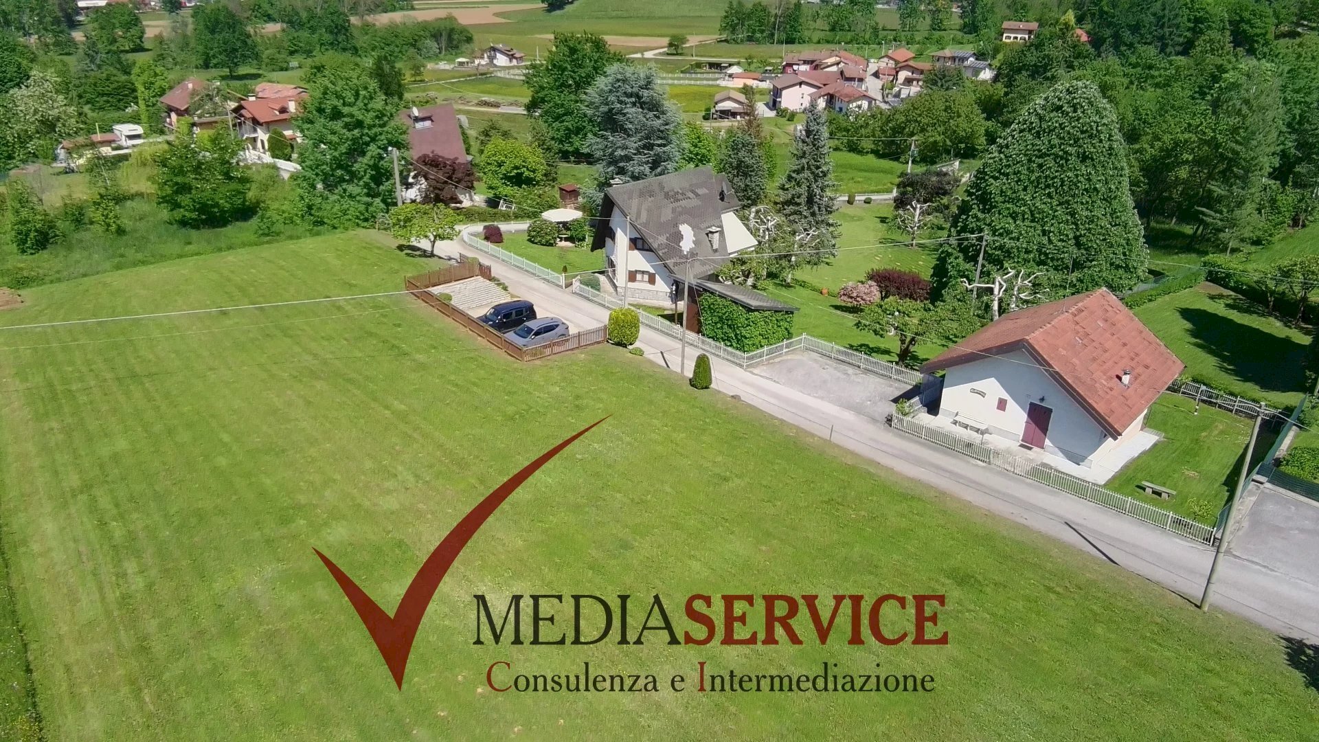 Villa Via Maggiori, 29., Bernezzo - photo 1