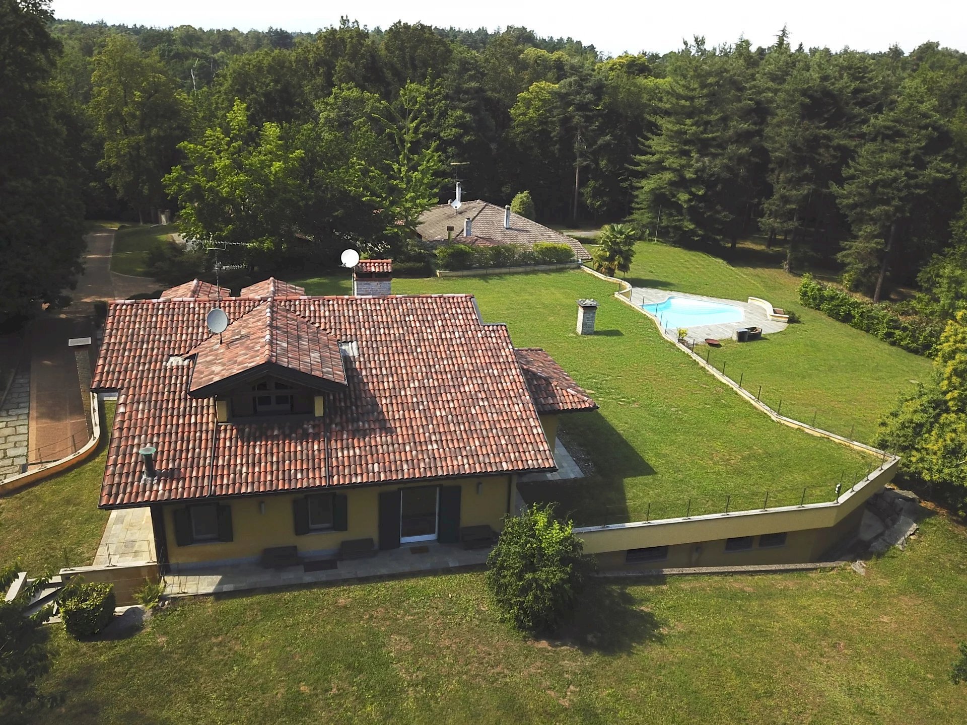 Villa Agrate Conturbia - foto 3