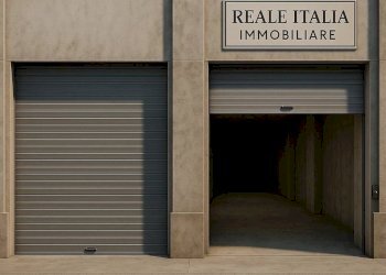 Capannone La Spezia - foto 2