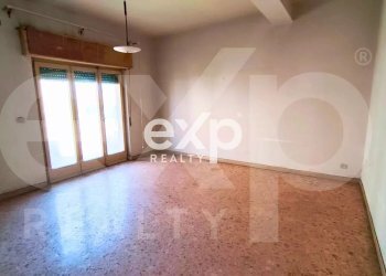 Four-room apartment Via Matteo Paviglianiti, Reggio di Calabria - photo 14