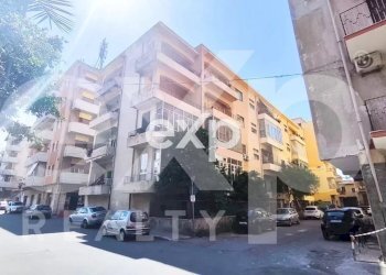 Quadrilocale Via Matteo Paviglianiti, Reggio di Calabria - foto 1