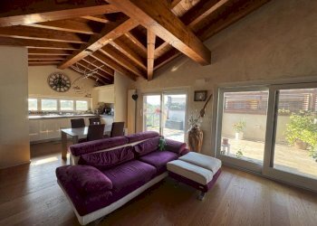 Four-room apartment Via Alfonso Lamarmora, Corbetta - photo 1