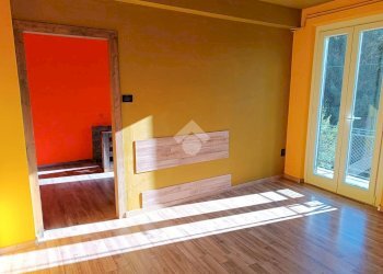 Four-room apartment Frazione gianolio, Valdilana - photo 6