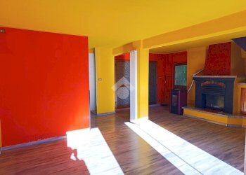 Four-room apartment Frazione gianolio, Valdilana - photo 1