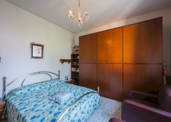 camera 1 app 1 - Villa Bifamiliare Via papa giovanni XXIII, 1, Valsamoggia (zona San Damaso) - foto 19