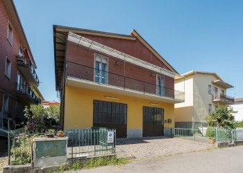 esterno - Villa Bifamiliare Via papa giovanni XXIII, 1, Valsamoggia (zona San Damaso) - foto 2