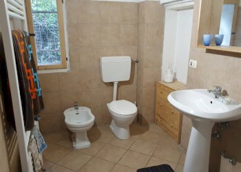 Portion of a house Castelnovo ne' Monti - photo 5