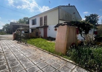 Porzione di casa Fusignano - foto 1