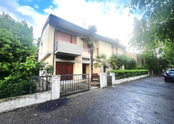 Villa Bifamiliare Massa Lombarda - foto 31
