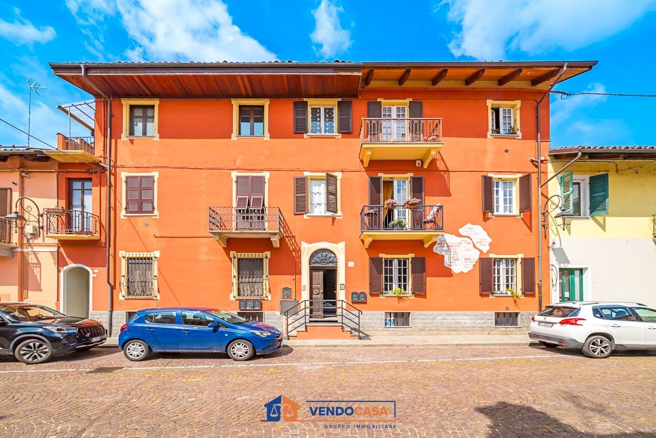 Two-room apartment Narzole - photo 1