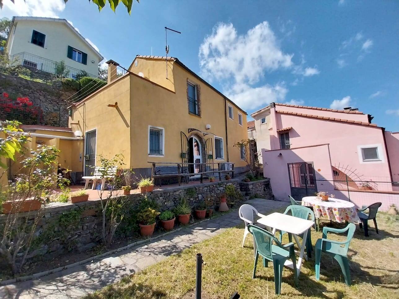 Villa a Schiera Quiliano - foto 1