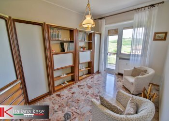 Foto 15 - Quadrilocale viale europa
 
31, Caluso - foto 15