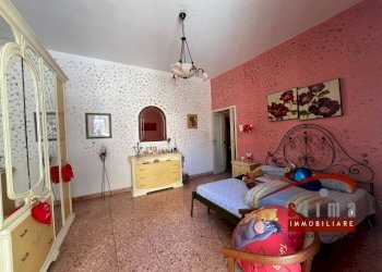 Foto 2 - Trilocale VIA MONTEGRAPPA
 
4, Siracusa - foto 2