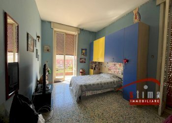 Foto 5 - Trilocale VIA MONTEGRAPPA
 
4, Siracusa - foto 5