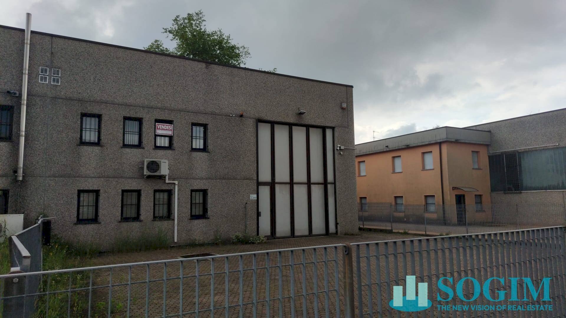 Foto 2 - Laboratorio Via Budriago
 
17, Carvico - foto 2