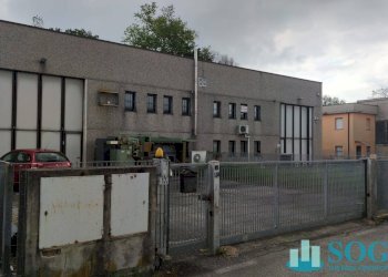 Foto 1 - Laboratorio Via Budriago
 
17, Carvico - foto 1