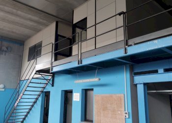 Foto 3 - Laboratorio Via Budriago
 
17, Carvico - foto 3