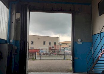 Foto 4 - Laboratorio Via Budriago
 
17, Carvico - foto 4