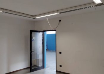 Foto 25 - Laboratorio Via Budriago
 
17, Carvico - foto 25