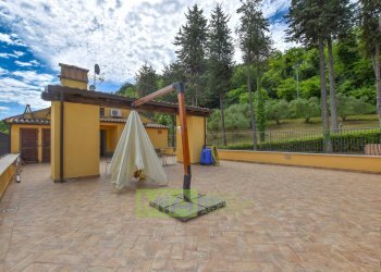 Foto 37 - Rustico Contrada Fonte
 
5, Ponzano di Fermo - foto 37