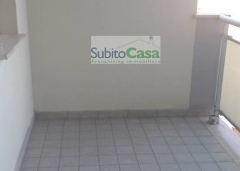 Foto 5 - Semi-detached house Via Devirgiliis
 
111, Chieti - photo 5