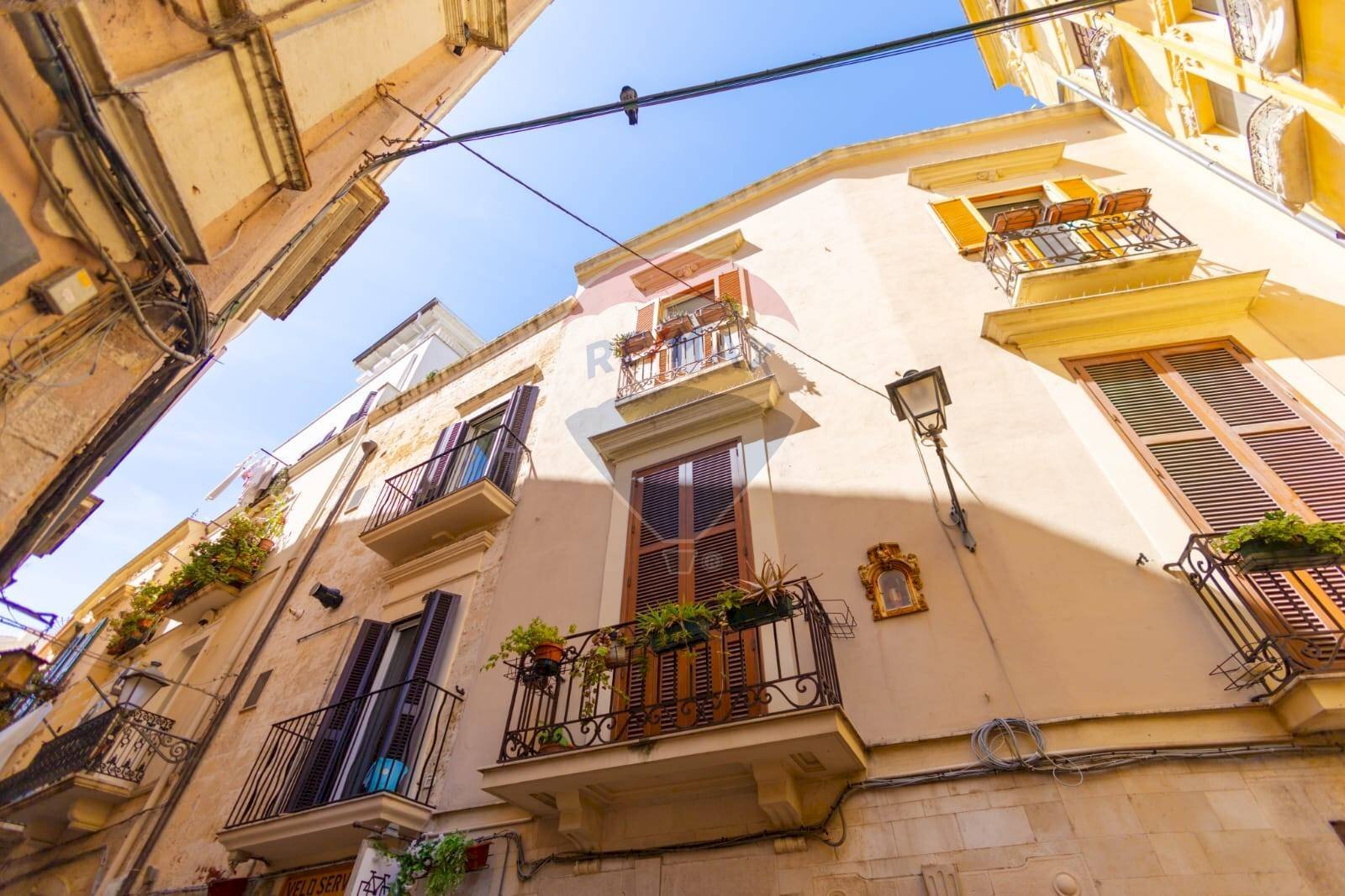 Edificio all\'aperto - Quadrilocale Strada Vallisa
 
82, Bari - foto 3