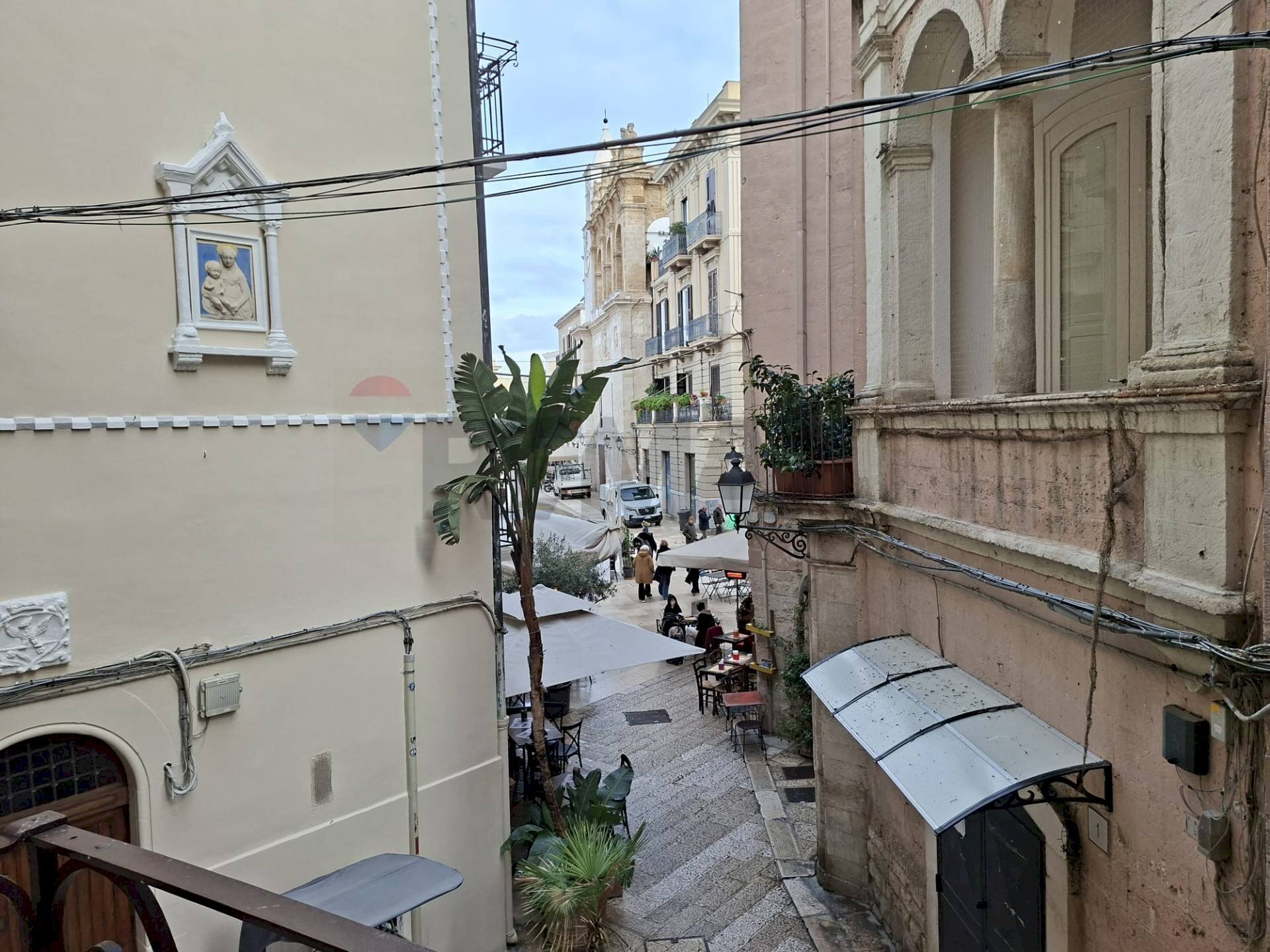 Edificio all\'aperto - Quadrilocale Strada Vallisa
 
82, Bari - foto 2