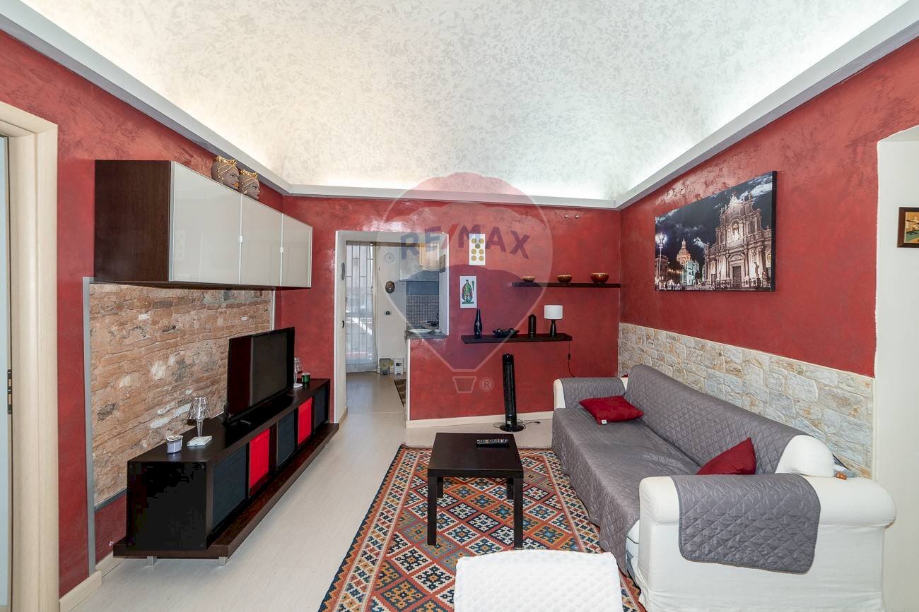 Soggiorno - Bilocale Via Santissima Trinità
15, Catania - foto 2