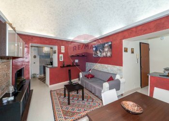 Sala da pranzo - Bilocale Via Santissima Trinità
 
15, Catania - foto 16