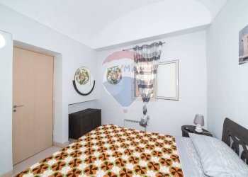 Camera / camera da letto - Bilocale Via Santissima Trinità
 
15, Catania - foto 23