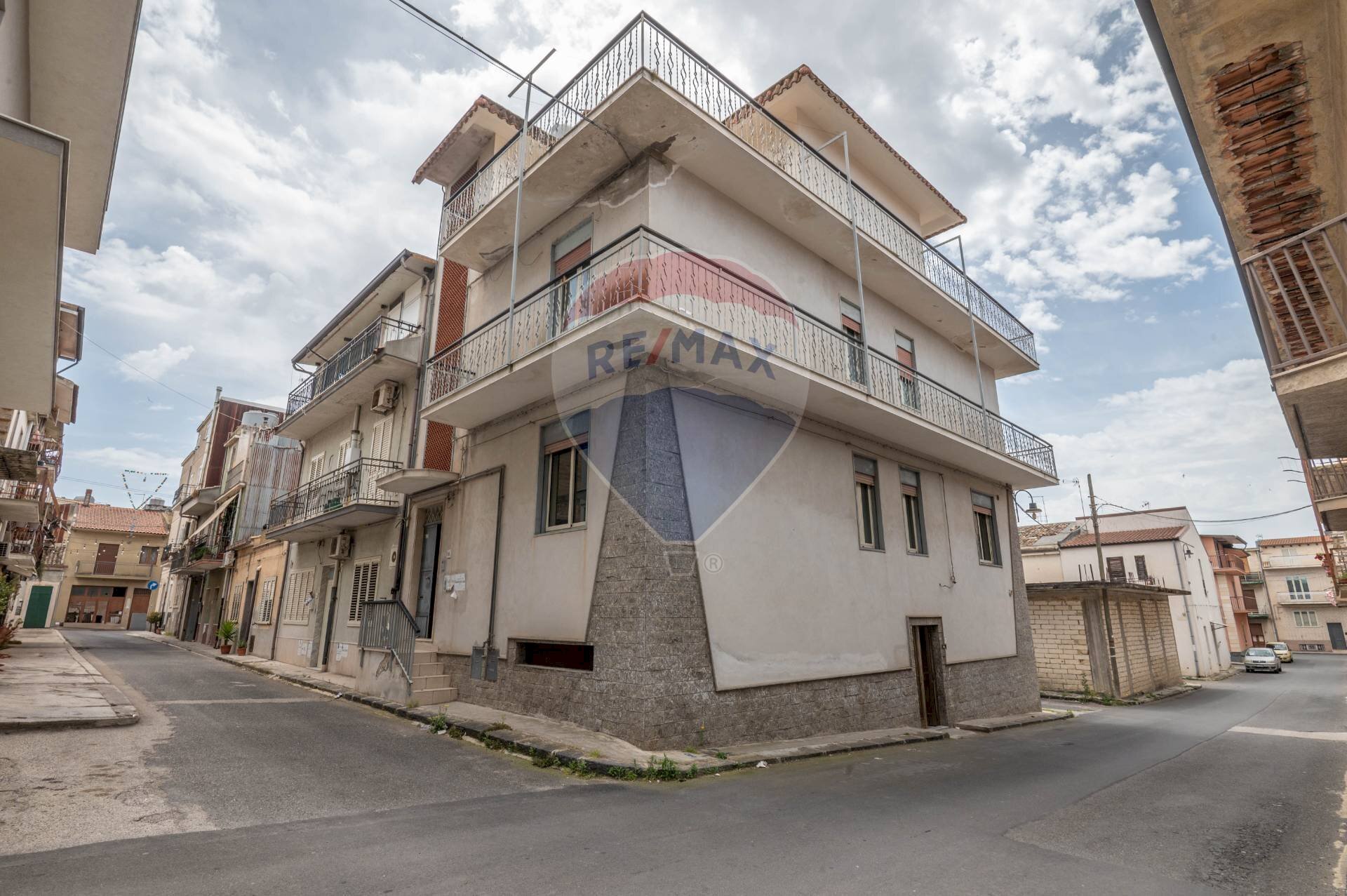 Edificio all\'aperto - Independent house Via Carlo Goldoni
 
16, Grammichele - photo 2