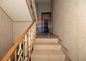 Scale - Casa indipendente Via Carlo Goldoni
 
16, Grammichele - foto 28