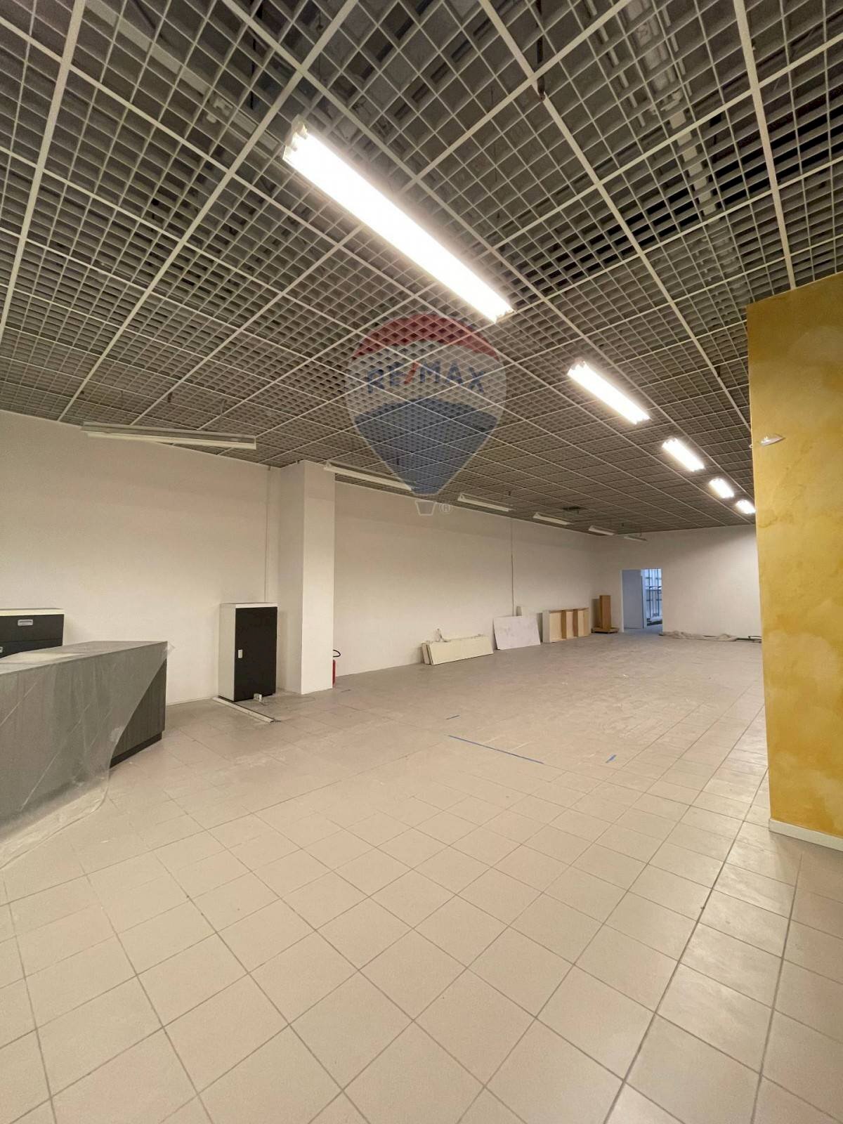 Non correlato - Locale Commerciale Jesi - foto 3