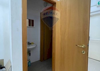 Camera / camera da letto - Locale Commerciale Jesi - foto 9