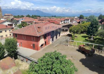 Edificio all\'aperto - Castello Via Macello, Buriasco - foto 107