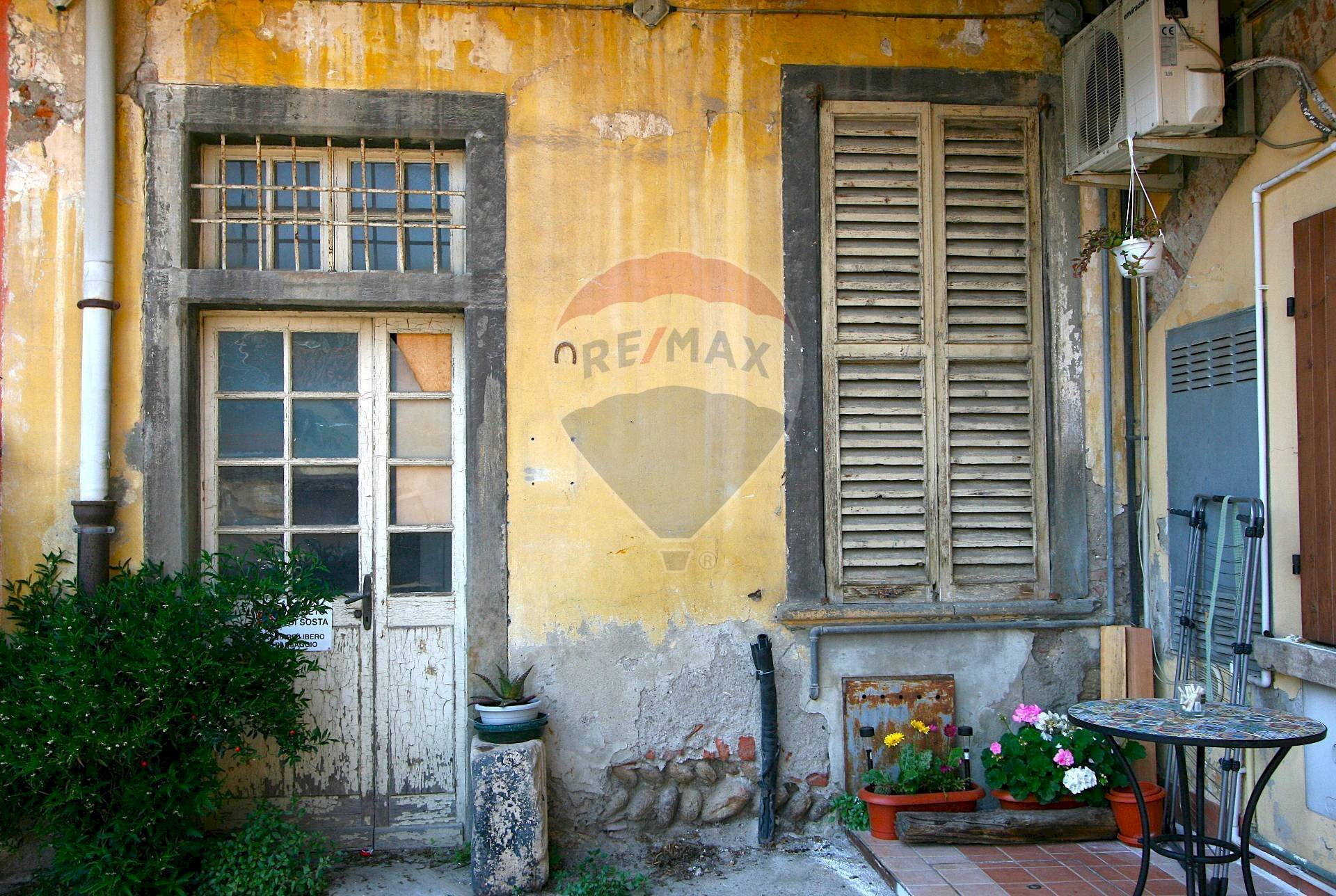 Casa all\'aperto - Rustico VIA CESARE BATTISTI
 
22, Curno - foto 1