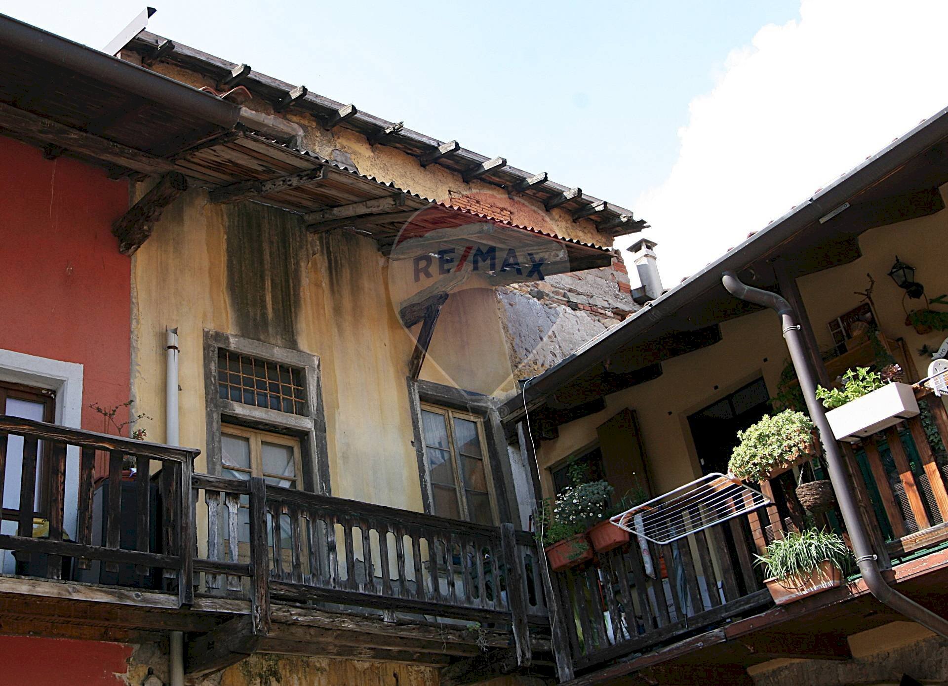 Casa all\'aperto - Rustico VIA CESARE BATTISTI
22, Curno - foto 2