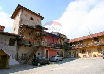 Edificio all\'aperto - Rustico VIA CESARE BATTISTI
 
22, Curno - foto 6