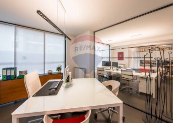 Ufficio - Commercial Premises VIA ARCIPRETE ROTA
 
26/28, Lallio - photo 8