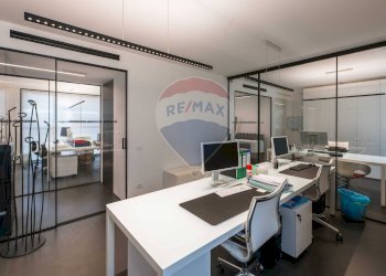 Ufficio - Commercial Premises VIA ARCIPRETE ROTA
 
26/28, Lallio - photo 13