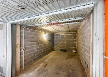 Parcheggio - Commercial Premises VIA ARCIPRETE ROTA
 
26/28, Lallio - photo 24